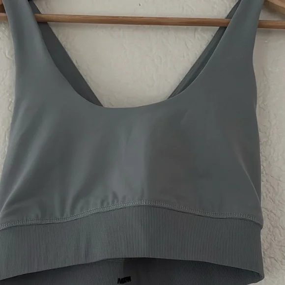 Nwt Monrow criss cross back sports bra - Picture 3 of 7